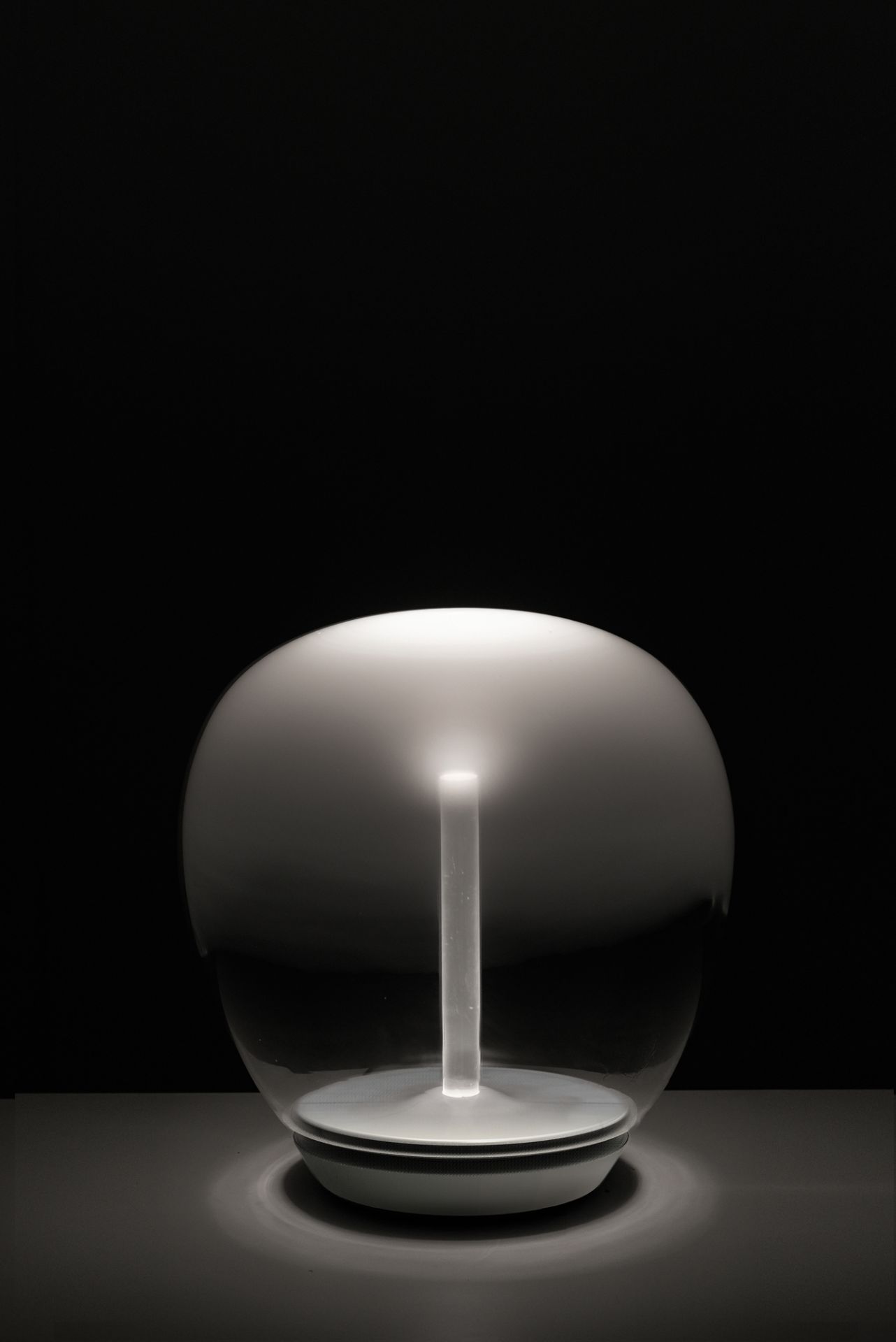 Empatia 16 Tischleuchte Artemide 2_1920x1920