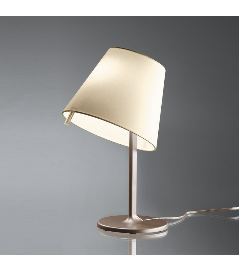 melampo-notte-artemide-table-lamp