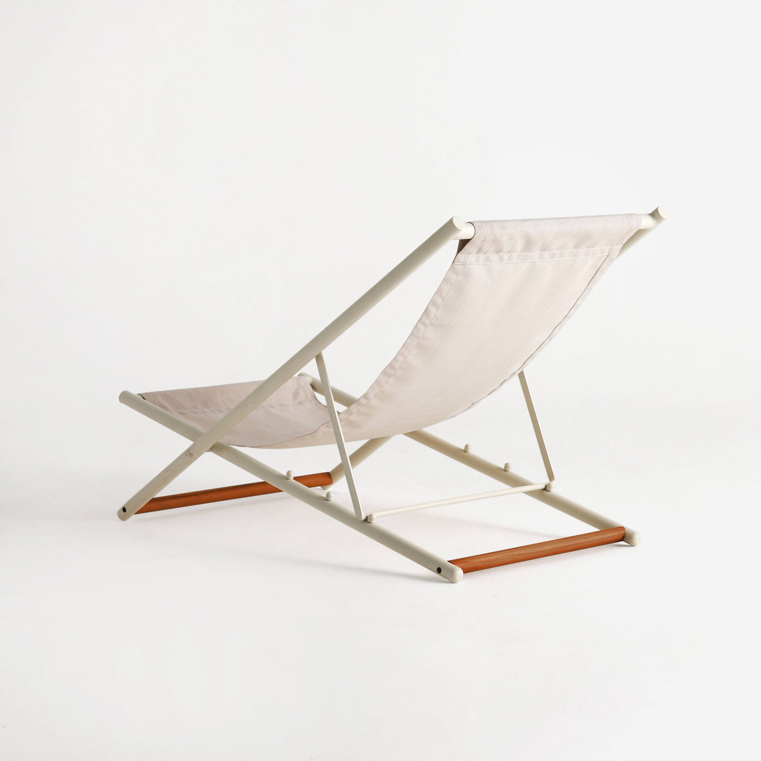 Cópia de COLEÇÃO PRA PERTO DO SOL - ESPREGUIÇADEIRA PRAIA BRAVA 03